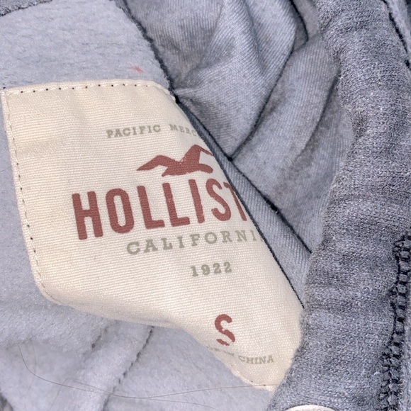 Hollister hooded sweatshirt grey size small - Picture 3 of 7